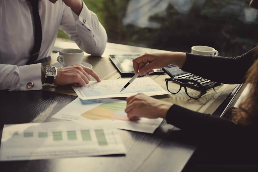 O que é a atualização de carteira de trabalho e quando devo fazê-la?