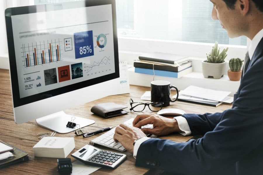 Taxa de impostos no Brasil para empresas: veja um comparativo com outros países