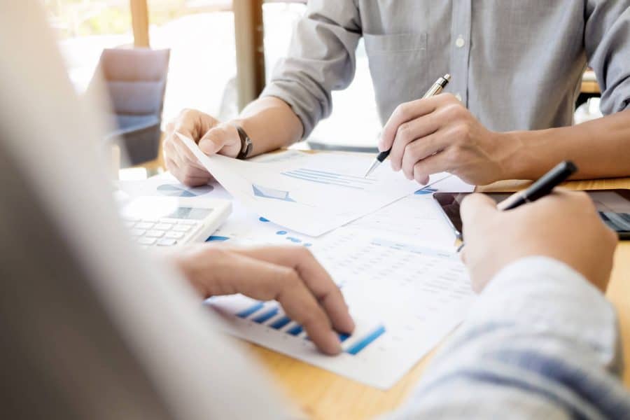 Custos de um funcionário para a empresa