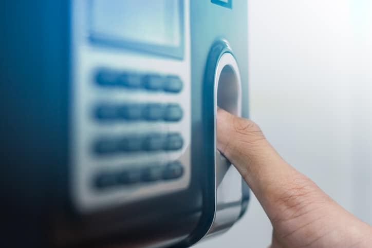 Comprovante de ponto eletrônico: para que serve? Exigências da lei