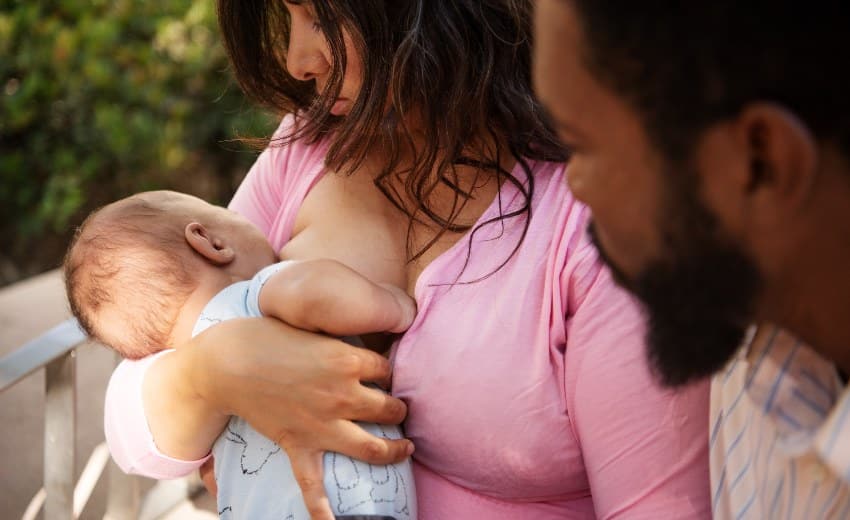 Agosto Dourado e a importância da proteção e apoio ao aleitamento materno