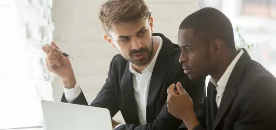 Tenha controle orçamentário do financeiro e do RH simultaneamente!