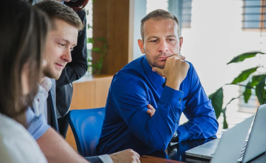 Afastamento pelo INSS: guia + procedimentos para o RH