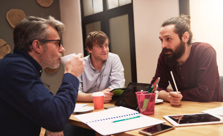 Feedback corretivo: como usar para desenvolver equipes